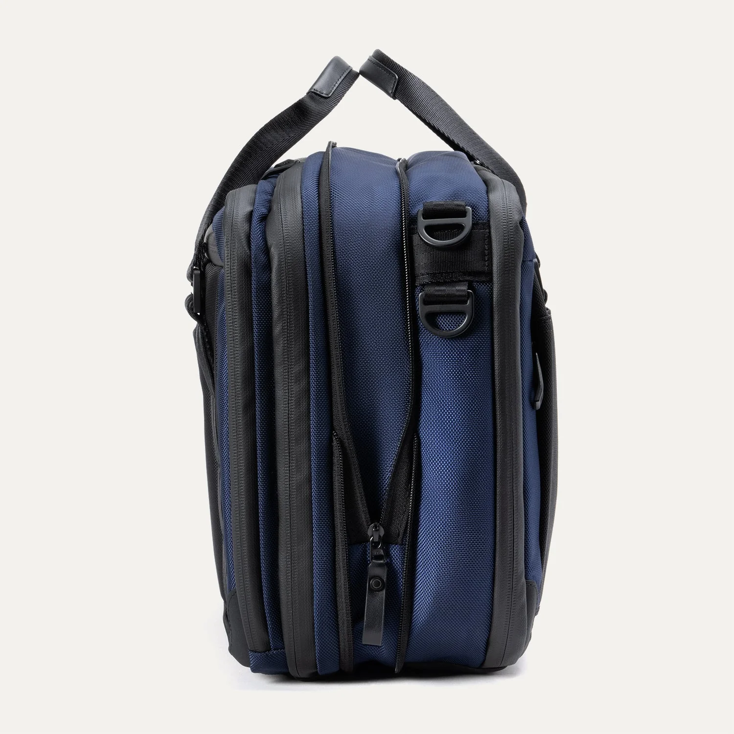 Travelpro® Altitude™ Full Expansion Brief - Image 25