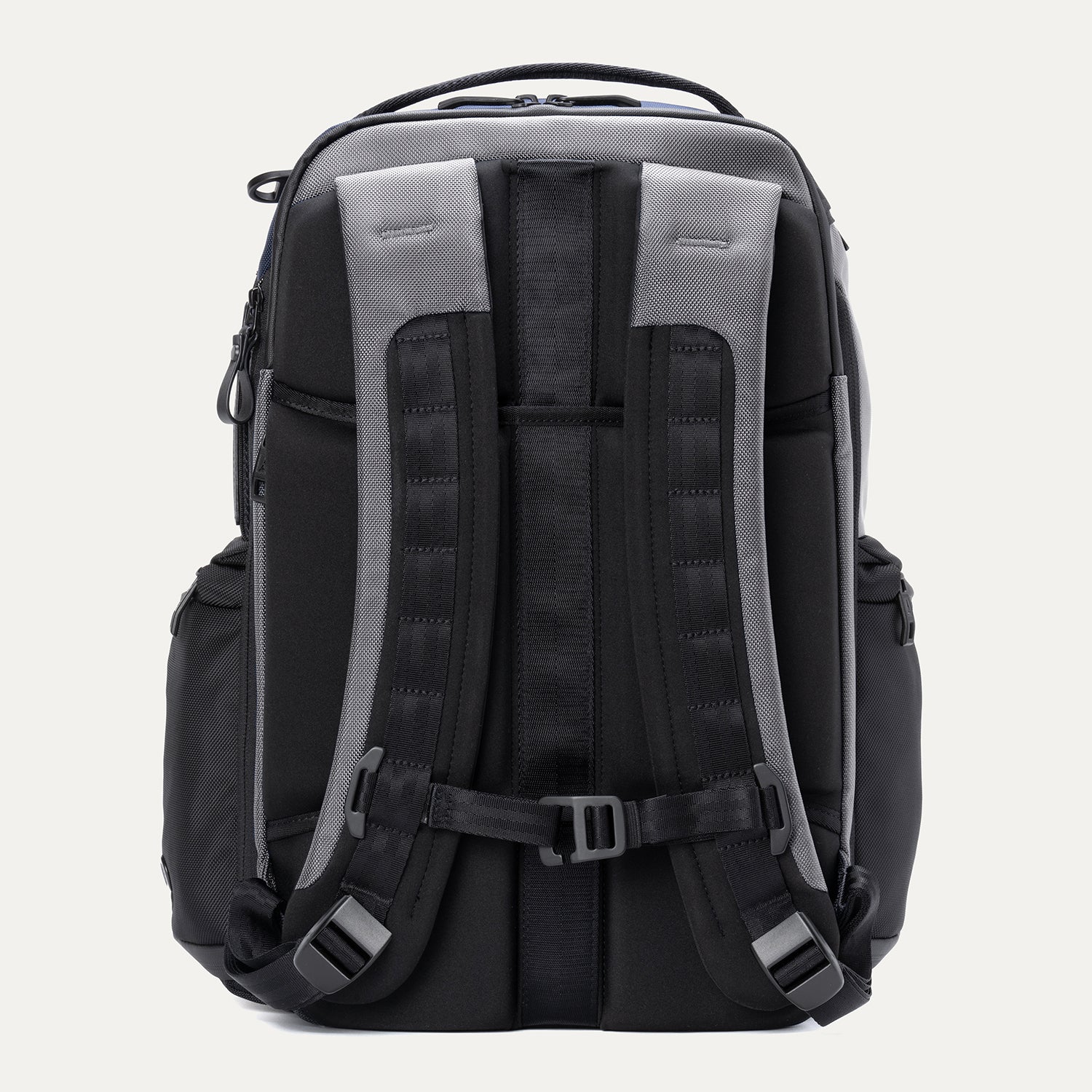 Travelpro® Altitude™ Large Expandable Laptop Backpack 30-36L - Image 34