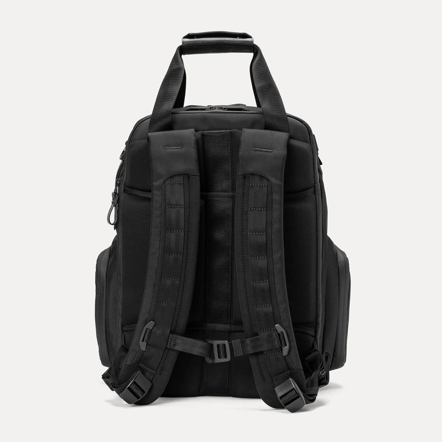 Travelpro® Altitude™ Medium Expandable Laptop Backpack 25-30L (Reg. $271.99) - Image 18
