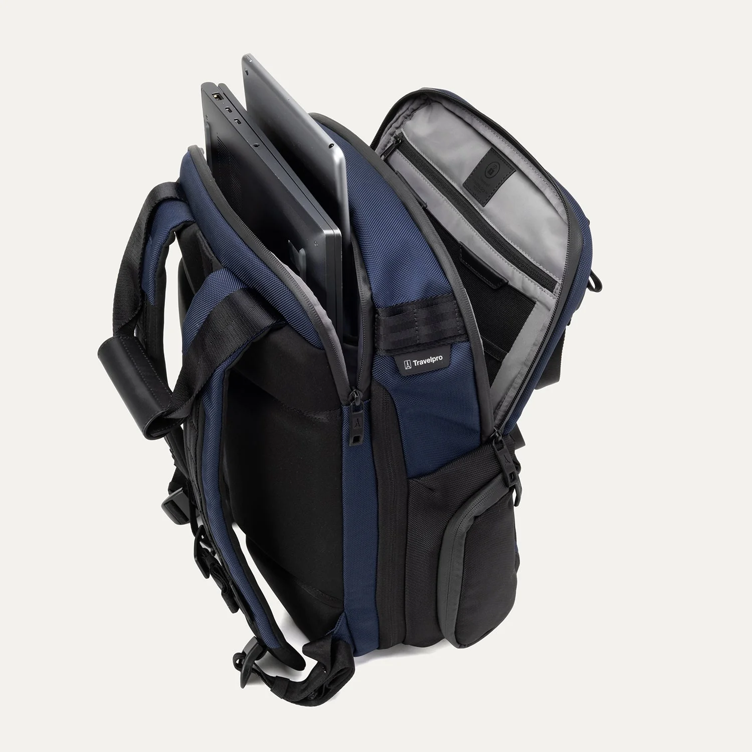 Travelpro® Altitude™ Medium Expandable Laptop Backpack 25-30L (Reg. $271.99) - Image 34