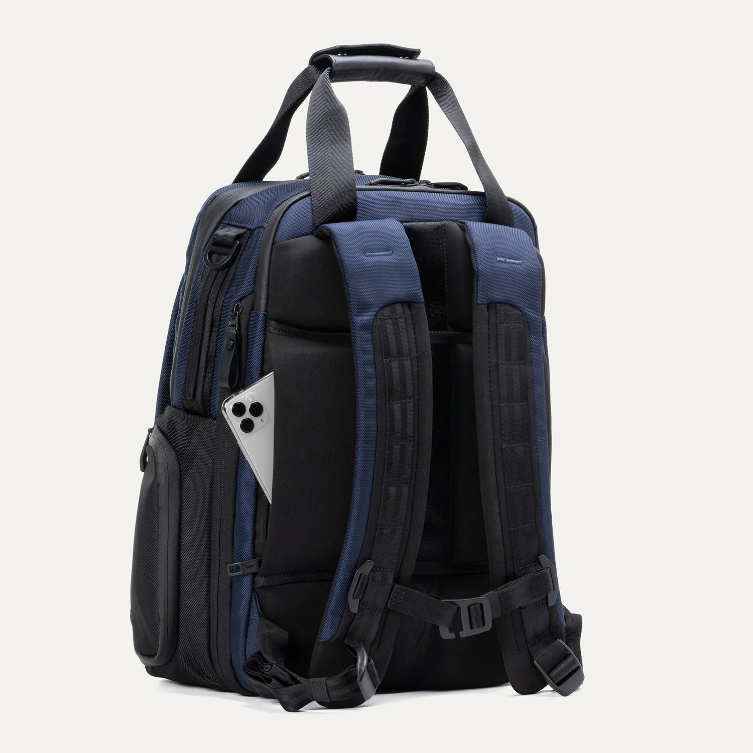 Travelpro® Altitude™ Medium Expandable Laptop Backpack 25-30L (Reg. $271.99) - Image 35