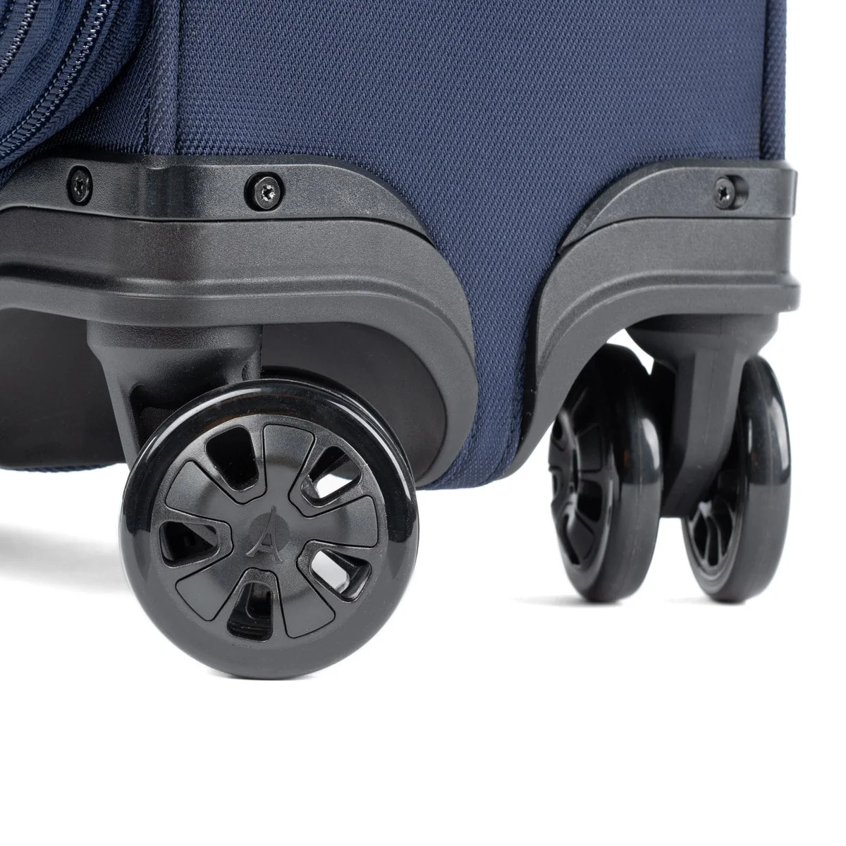 Crew™ Classic Compact Carry-On Expandable Spinner - Image 34