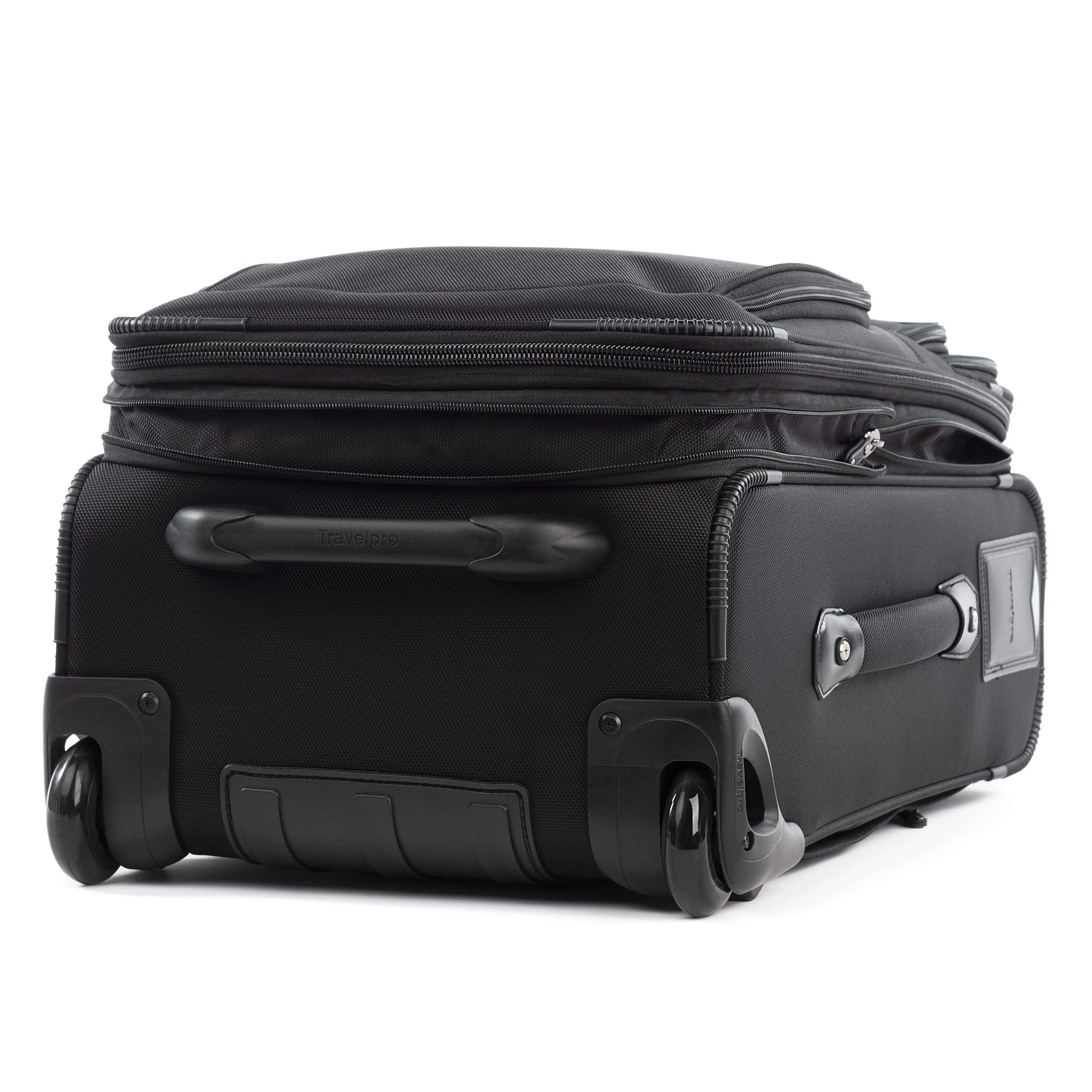 FlightCrew™ 5 22" Expandable Rollaboard® - Image 8