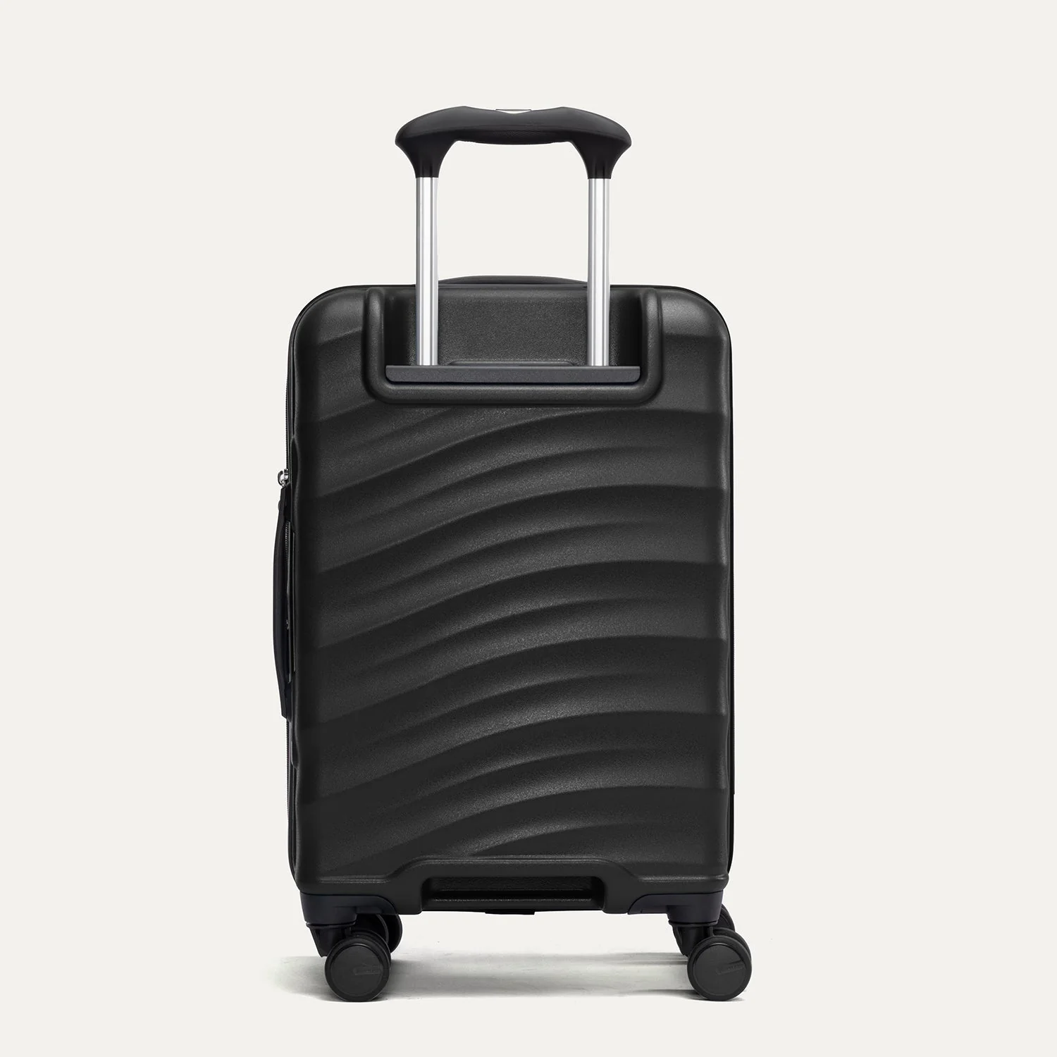Maxlite® Air V2 Compact Carry-On Hardside Spinner - Image 22