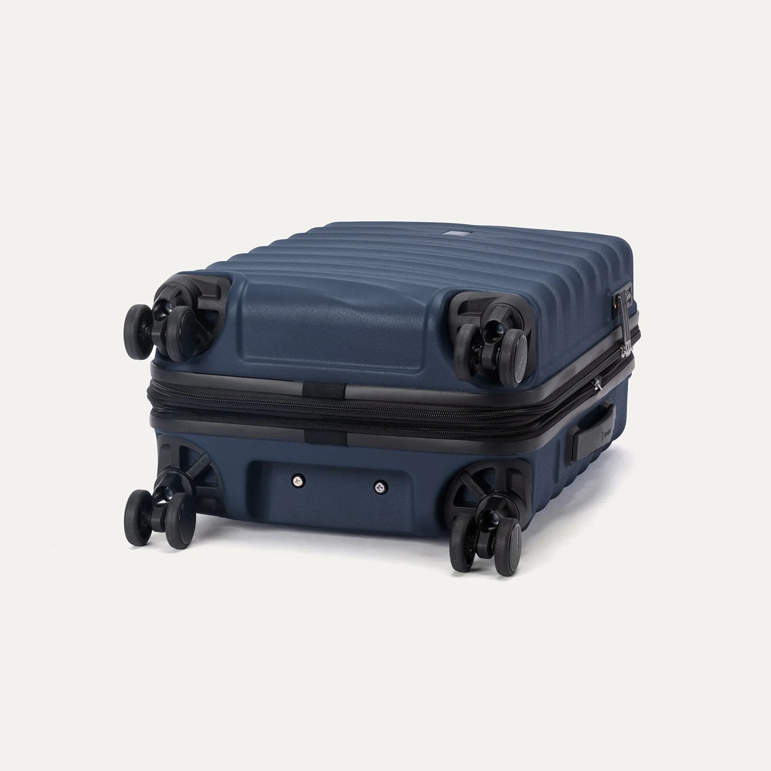 Maxlite® Air V2 Carry-On Hardside Spinner - Image 24