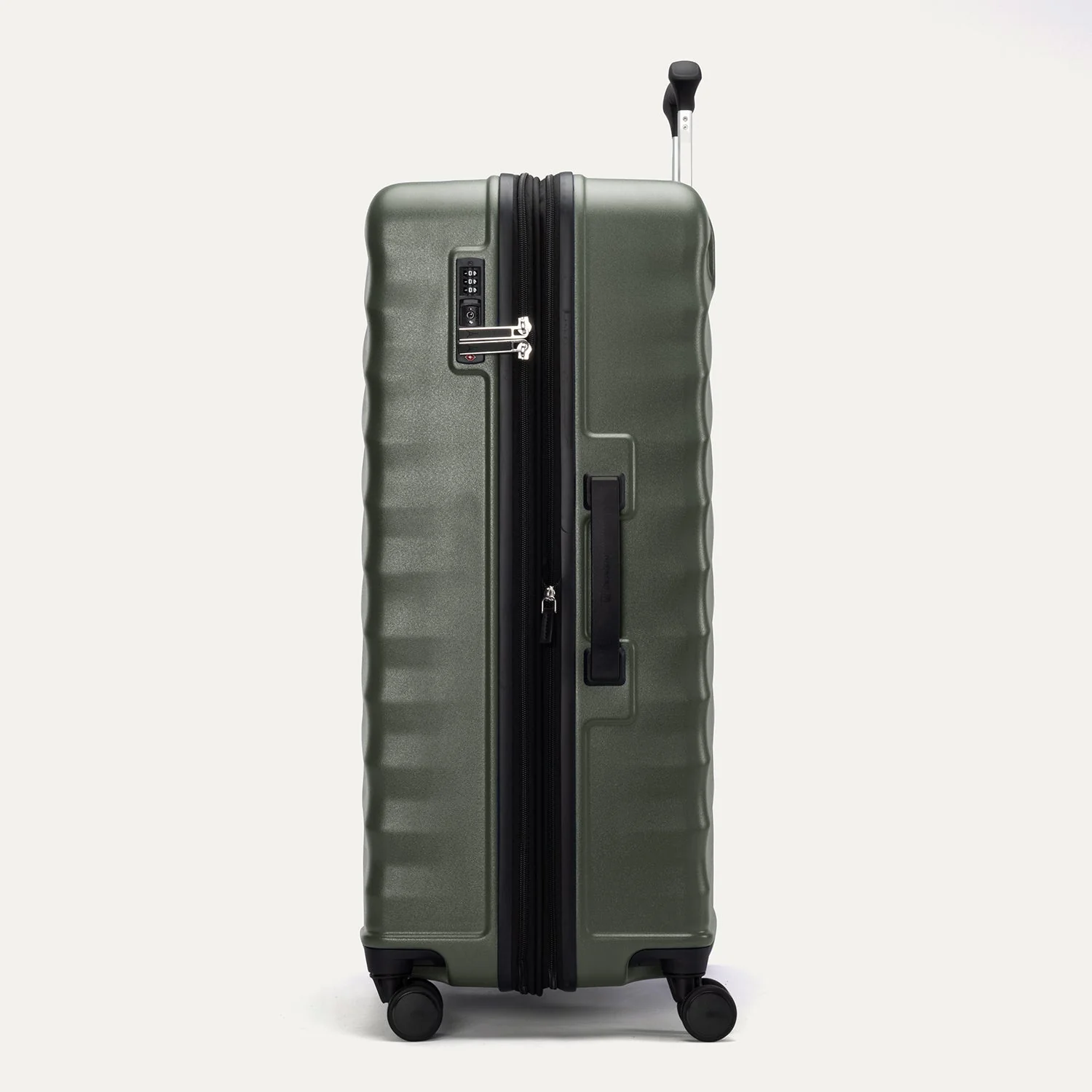 Maxlite® Air V2 Large Check-In Hardside Spinner - Image 37