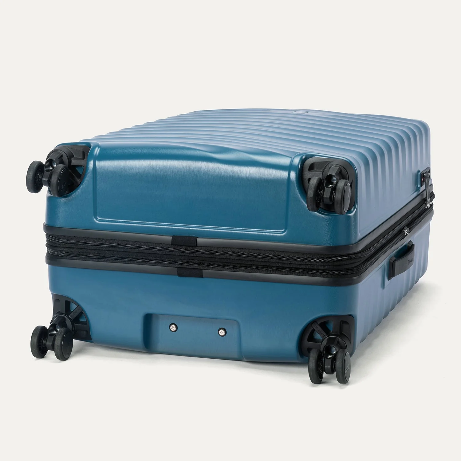 Maxlite® Air V2 Large Check-In Hardside Spinner - Image 6