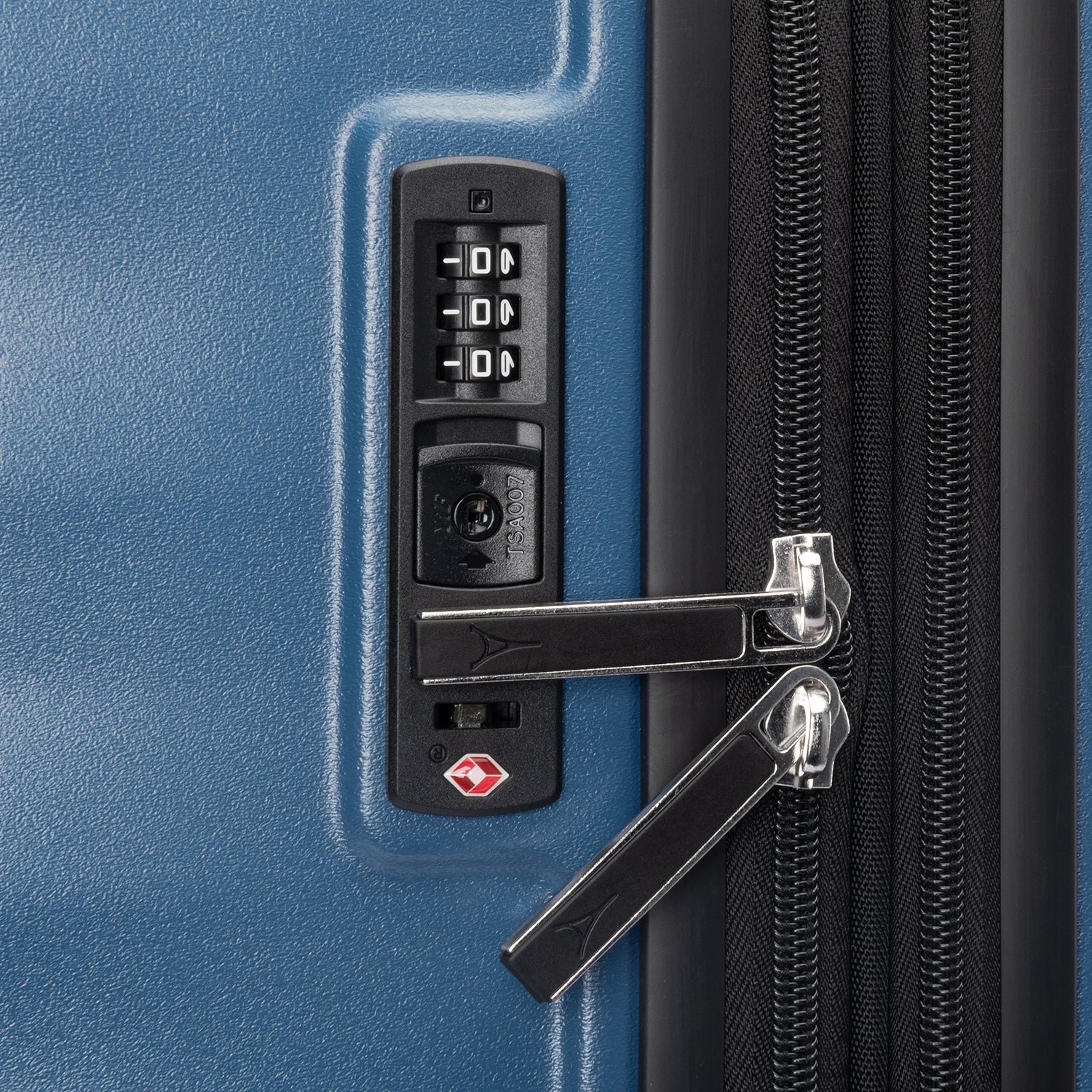 Maxlite® Air V2 Medium Check-In Hardside Spinner - Image 16