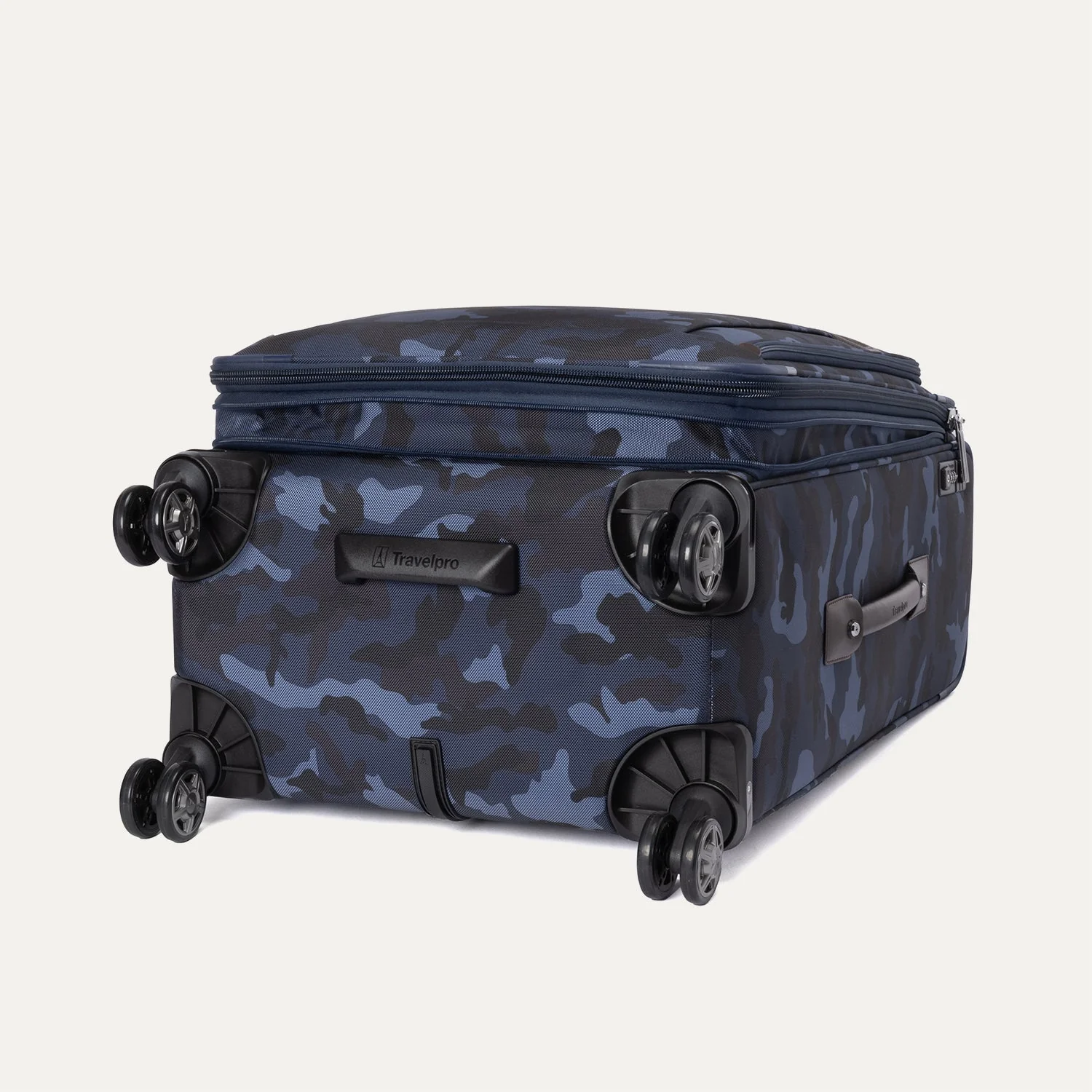 Platinum® Elite Medium Check-In Spinner - Camouflage - Image 6