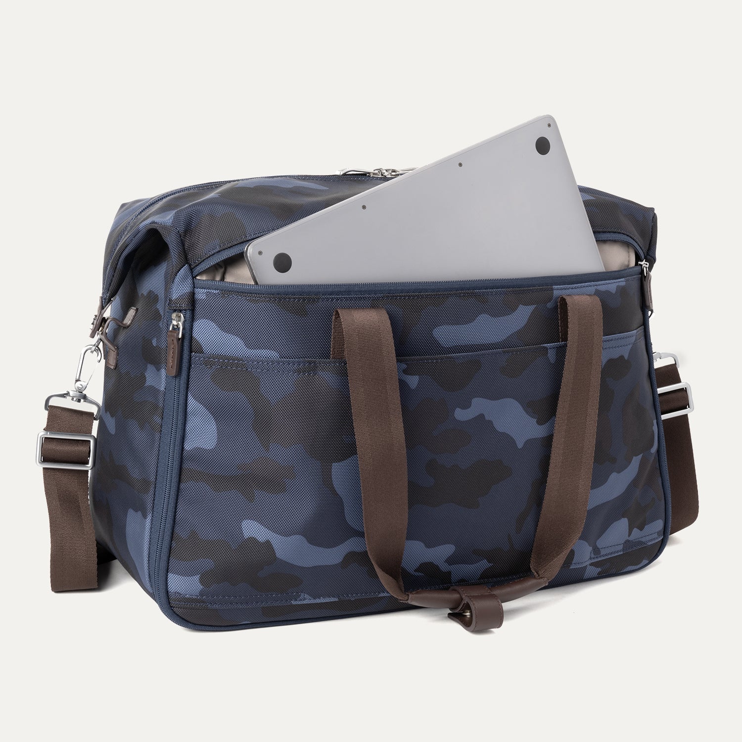 Platinum® Elite Soft Duffel - Image 5