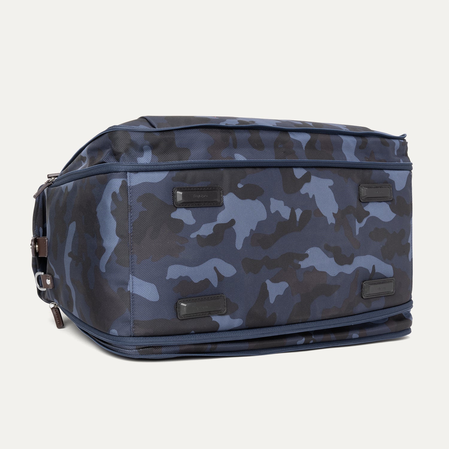 Platinum® Elite Soft Duffel - Image 7