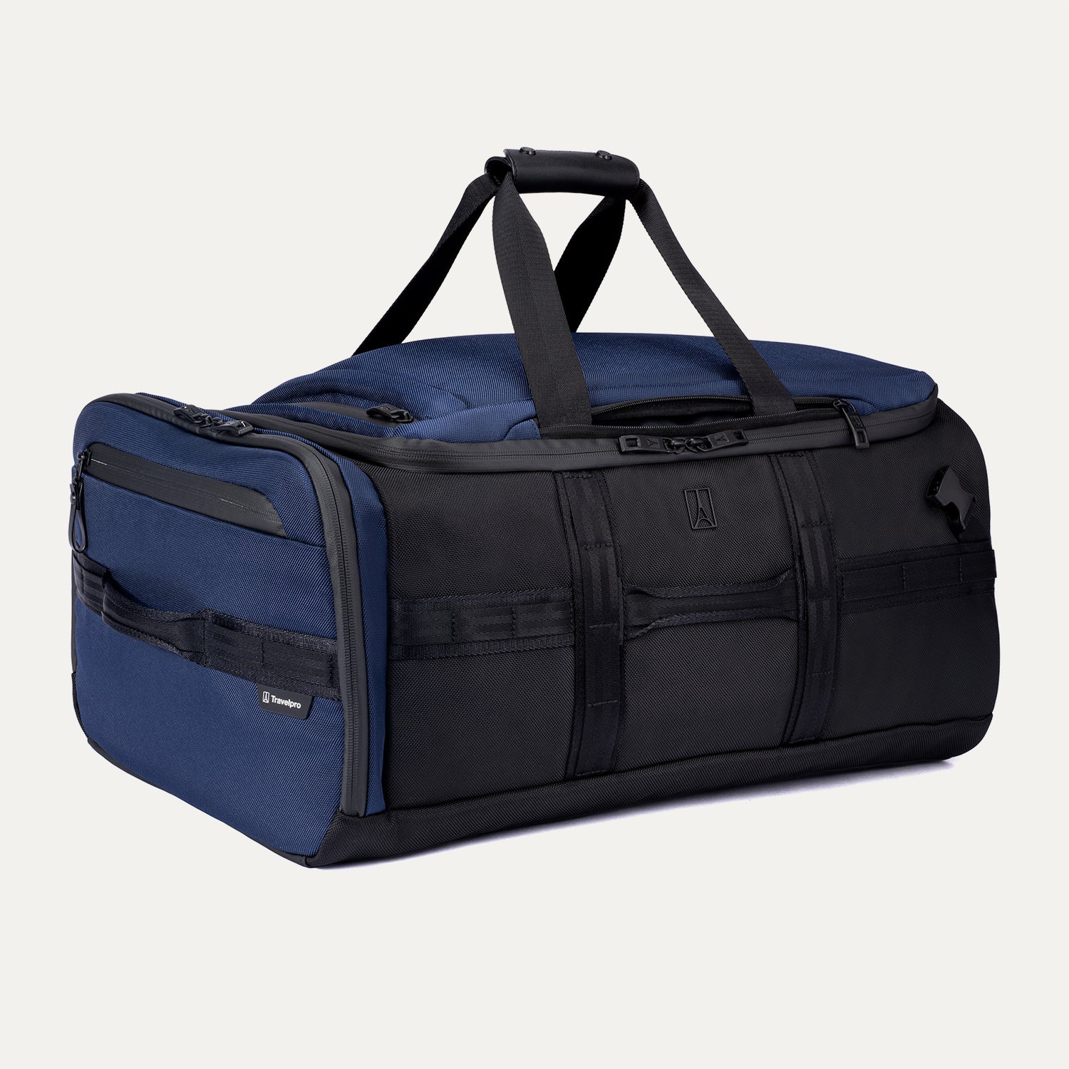 Travelpro® Altitude™ Convertible Duffel/Backpack - Image 15
