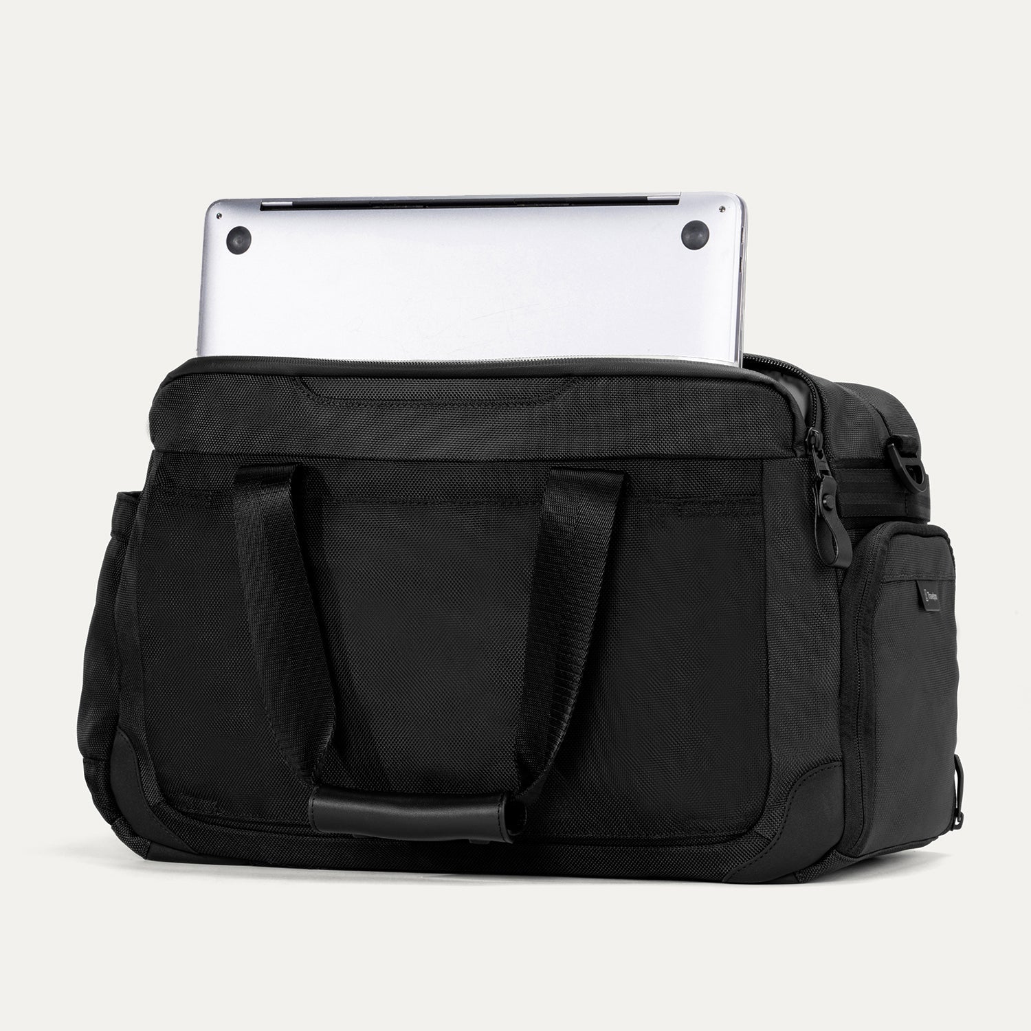 Travelpro® Altitude™ Day-to-Day Duffel - Image 14