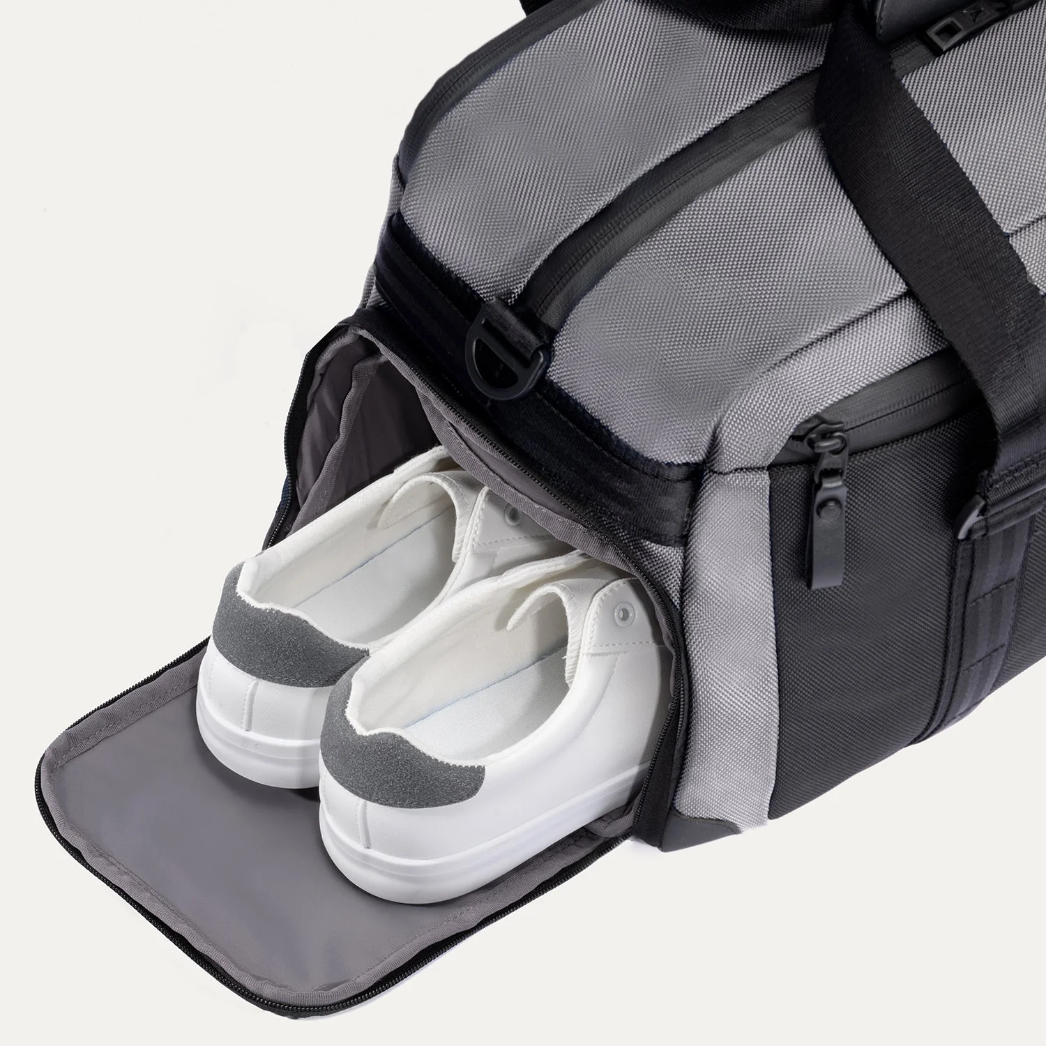 Travelpro® Altitude™ Day-to-Day Duffel - Image 20