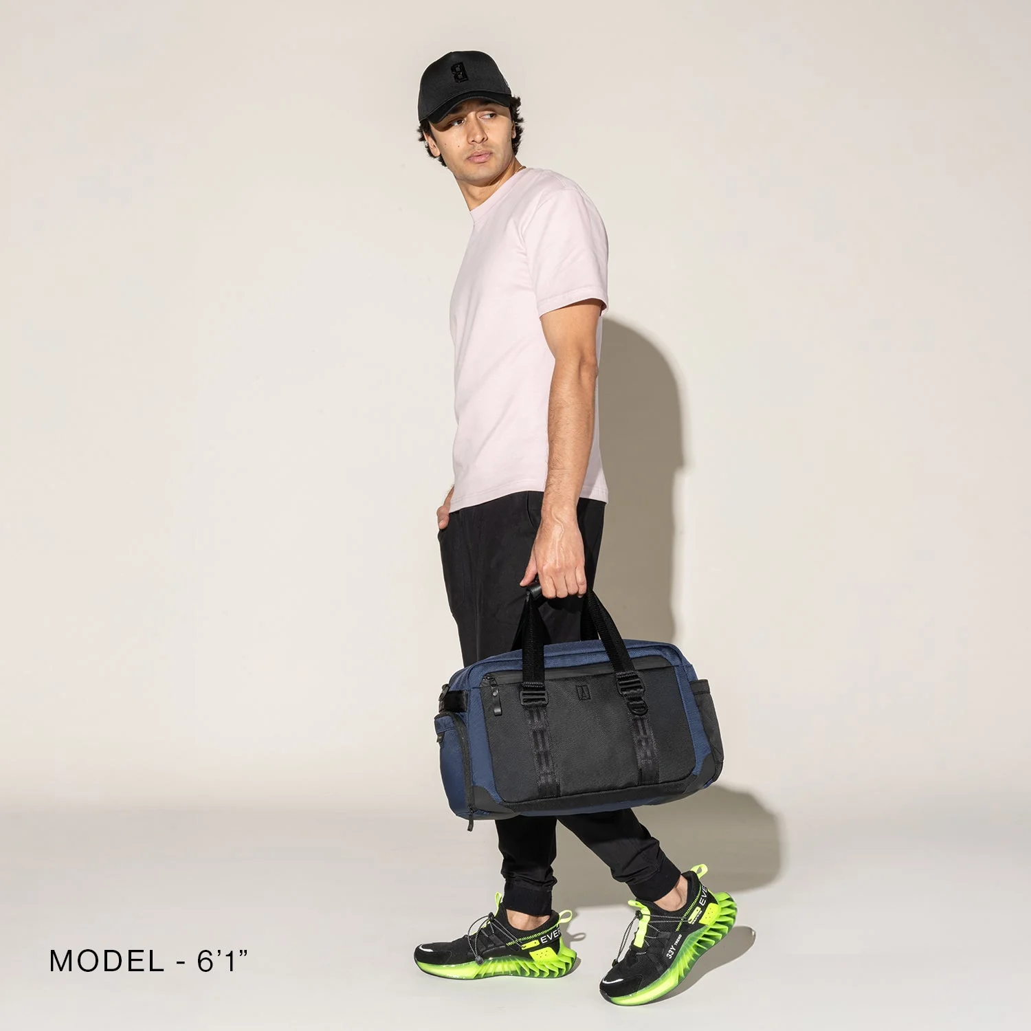 Travelpro® Altitude™ Day-to-Day Duffel - Image 29