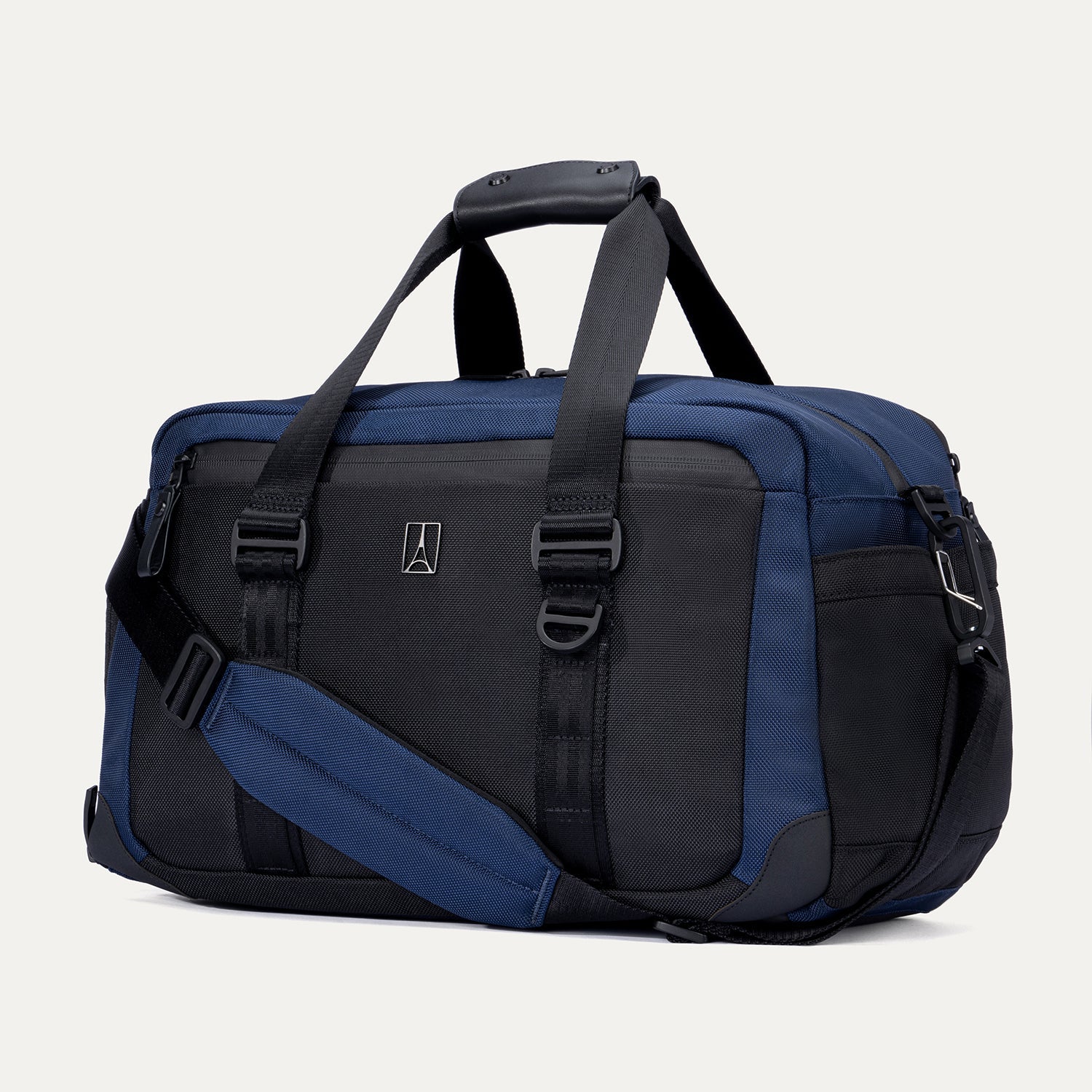 Travelpro® Altitude™ Day-to-Day Duffel - Image 36