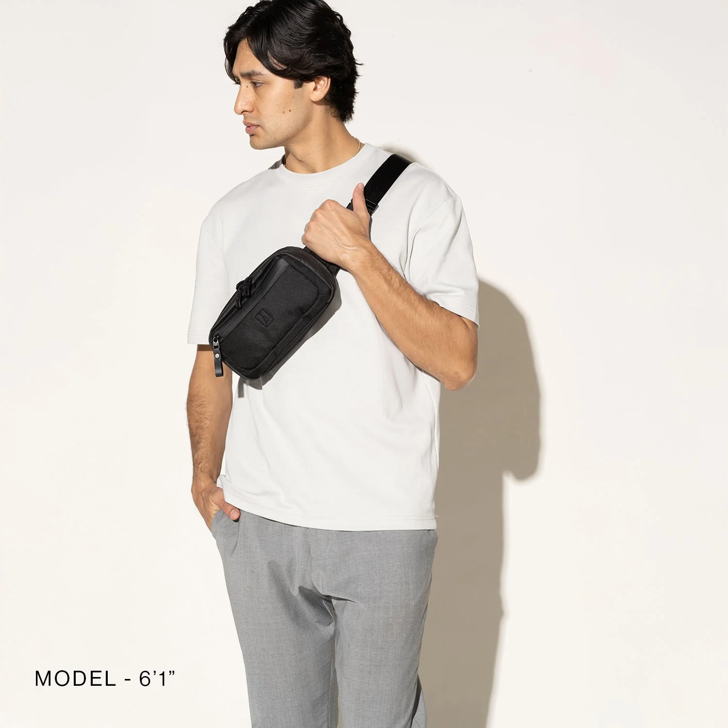 Travelpro® Altitude™ Sling 2L - Image 4