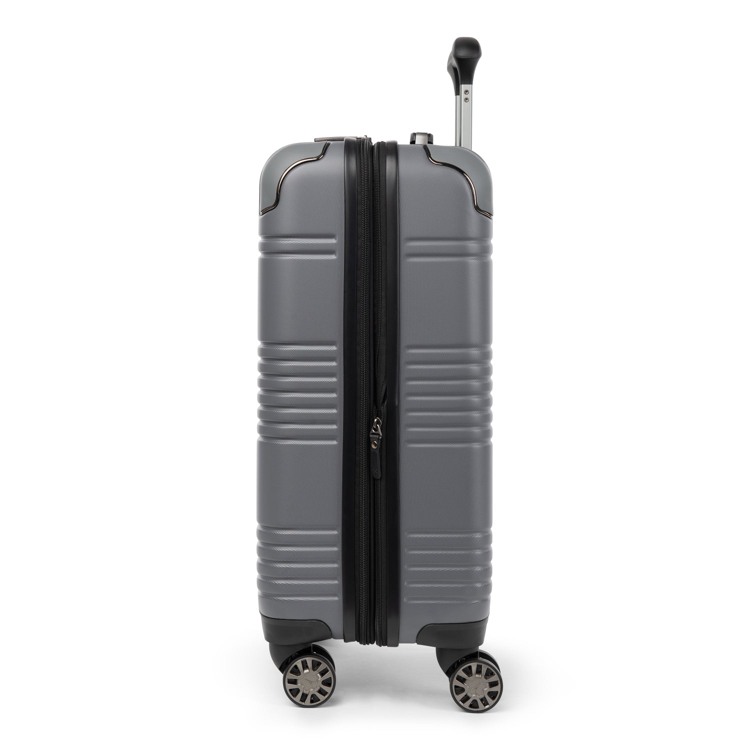 Roundtrip® Carry-On / Medium Check-In Hardside Set - Image 102