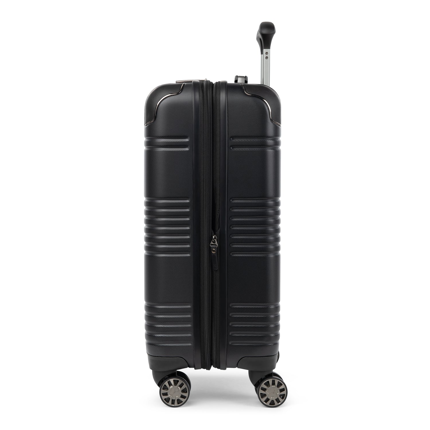 Roundtrip® Carry-On / Medium Check-In Hardside Set - Image 34