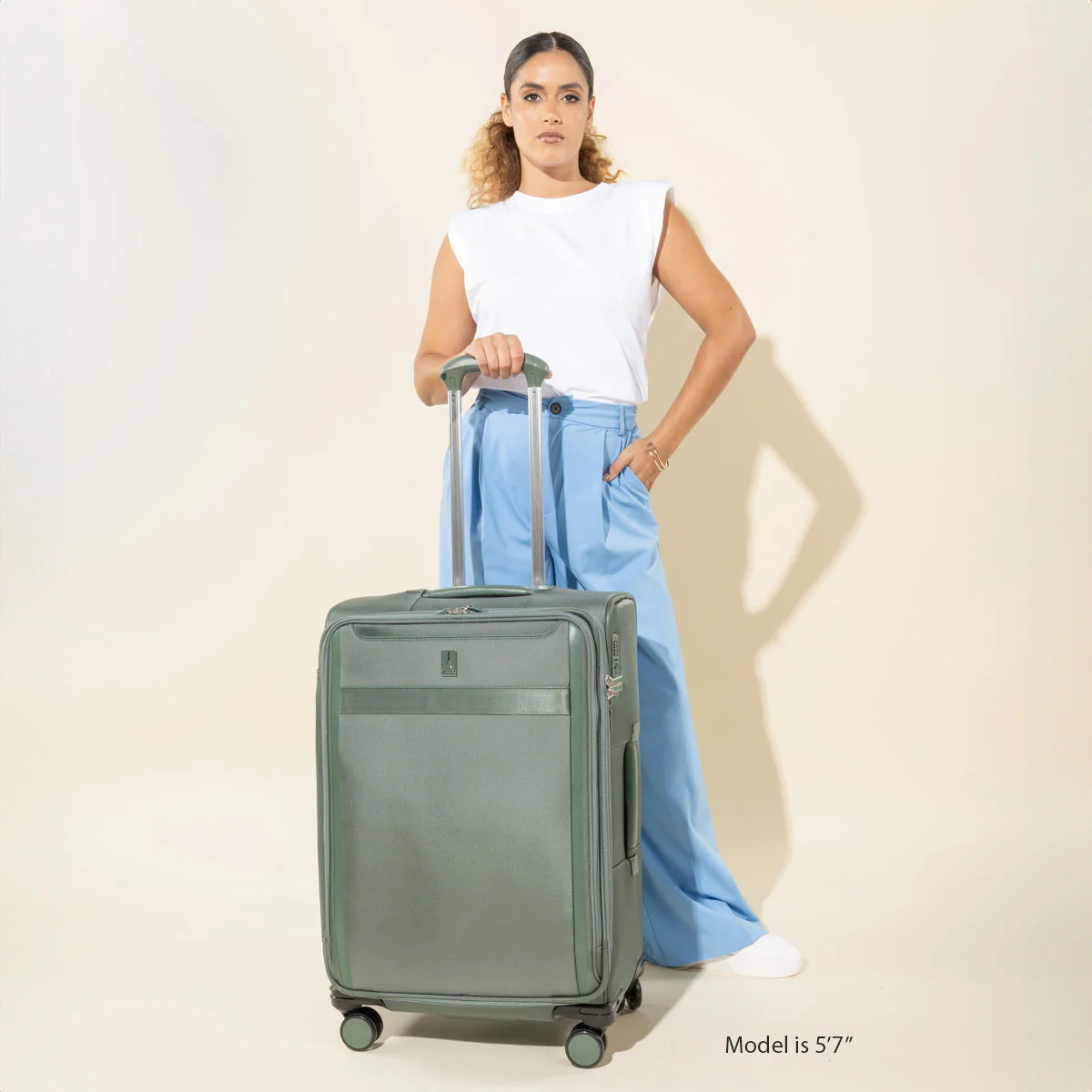 VersaPack®+ Medium Check-In Spinner - Image 32